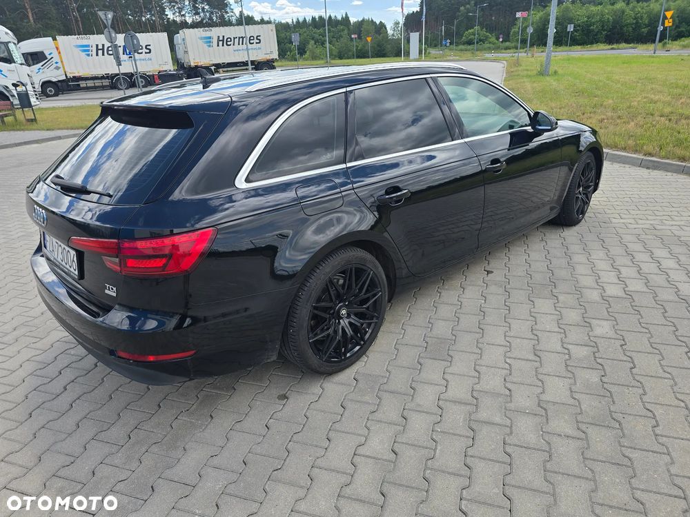 Audi A4 Avant 2.0 TDI - 28