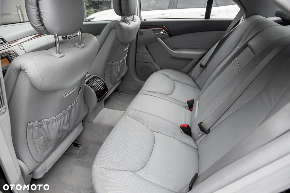 Mercedes-Benz Klasa S 500 L 4-Matic - 26