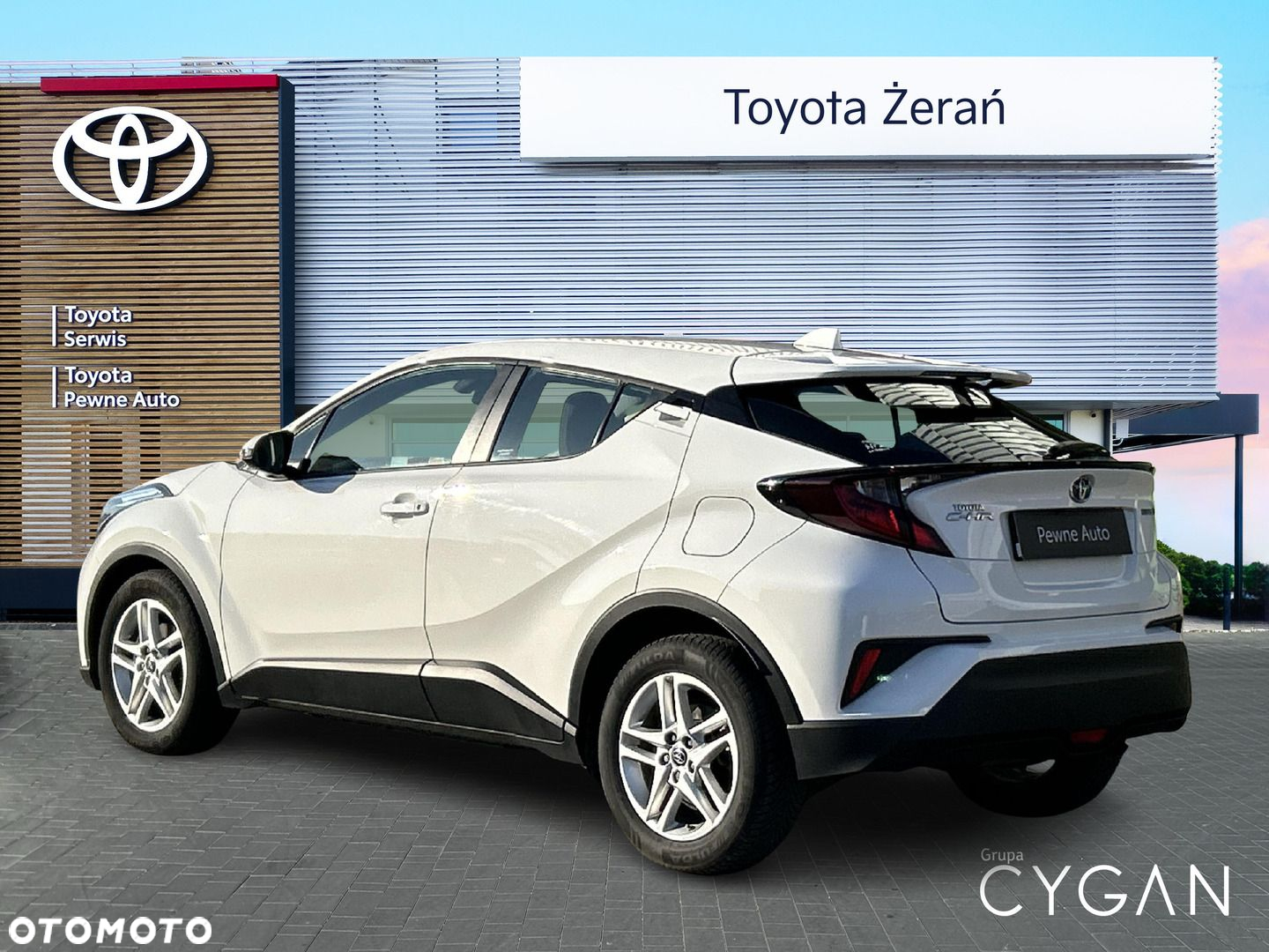 Toyota C-HR - 7