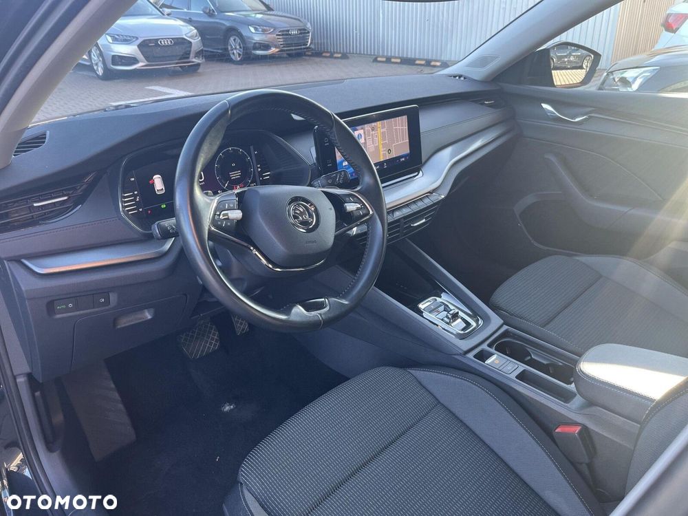 Skoda Octavia 2.0 TDI Ambition DSG - 9