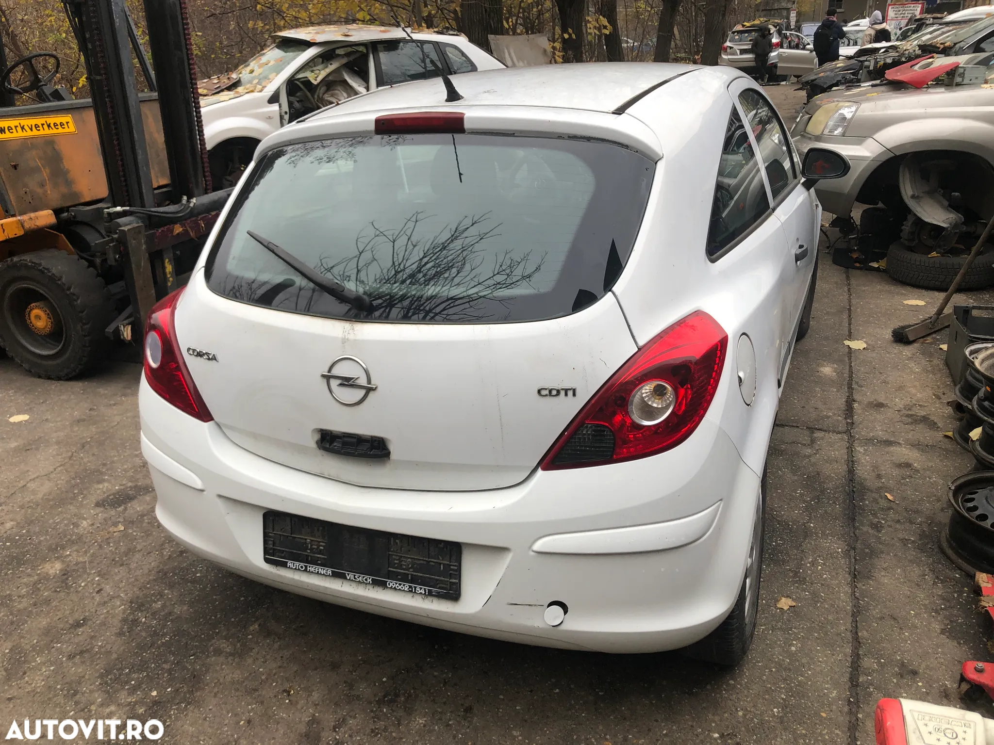 Dezmembrez Opel Corsa D alb diesel 2008 - 2