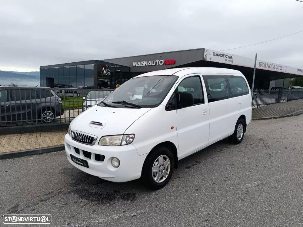 Hyundai H-1 - 3