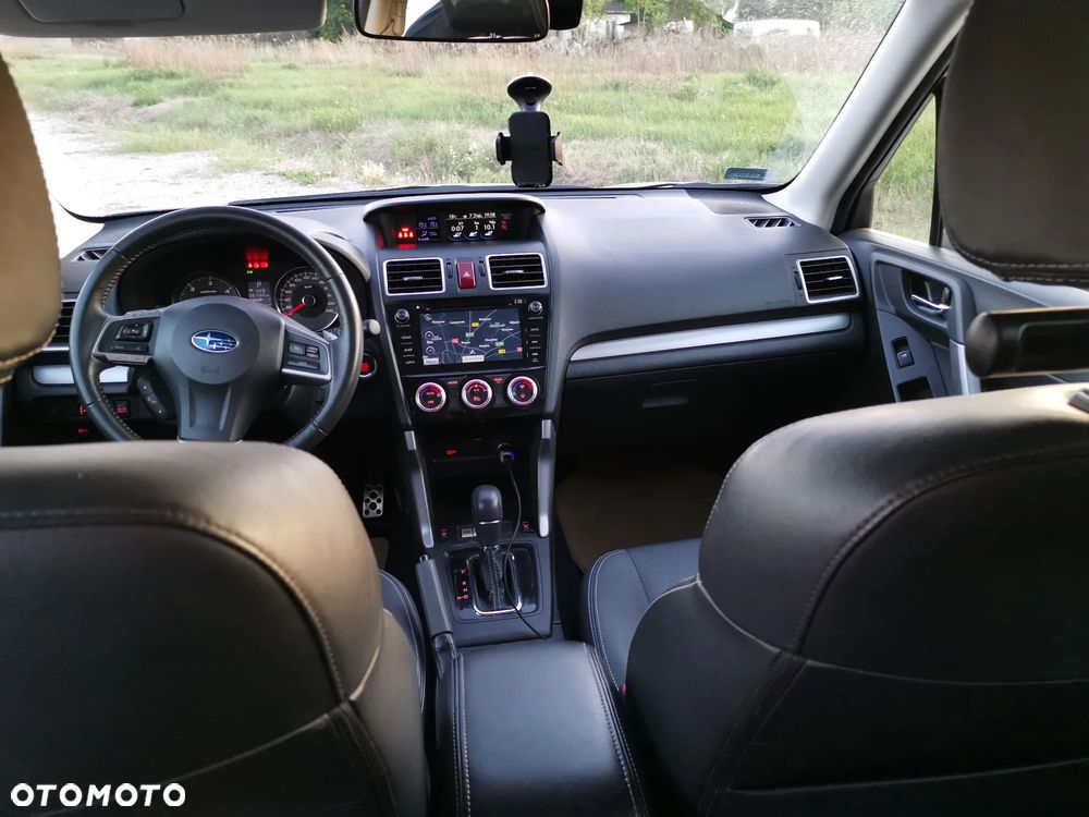 Subaru Forester 2.0D Lineartronic Exclusive - 11