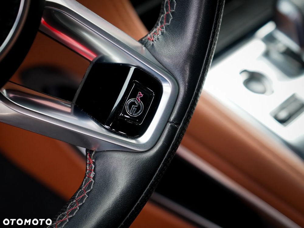 Jaguar F-Pace 5.0 V8 P550 AWD SVR - 18