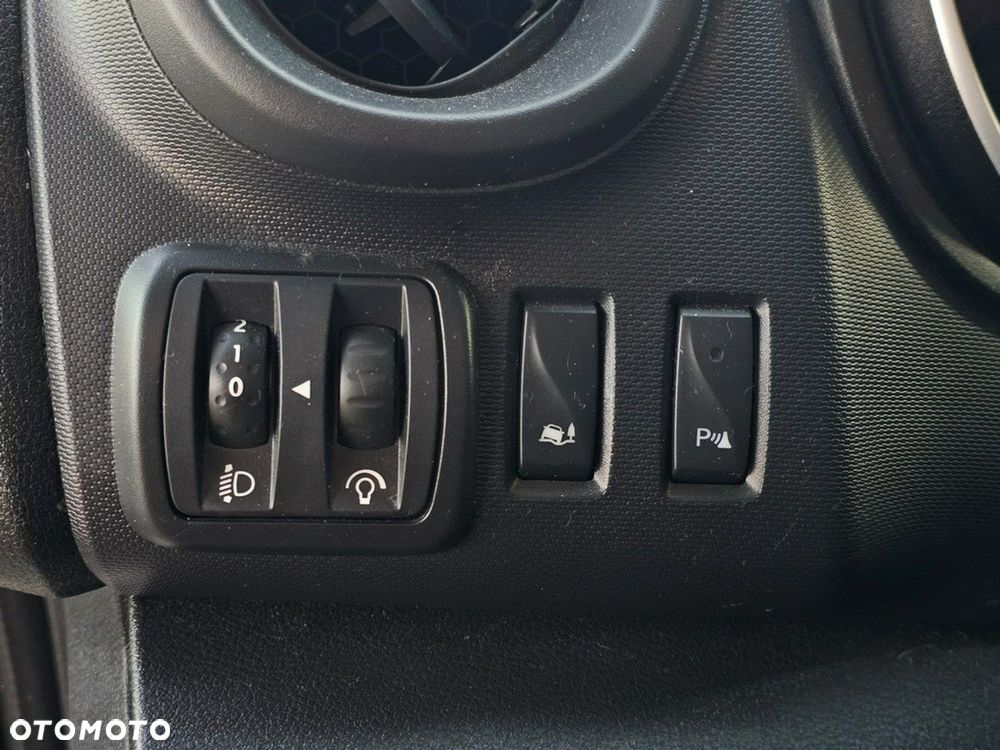 Renault Trafic - 13