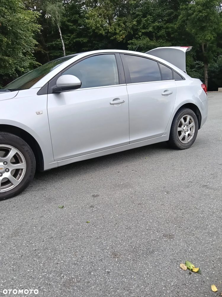 Chevrolet Cruze 2.0 LTZ - 2