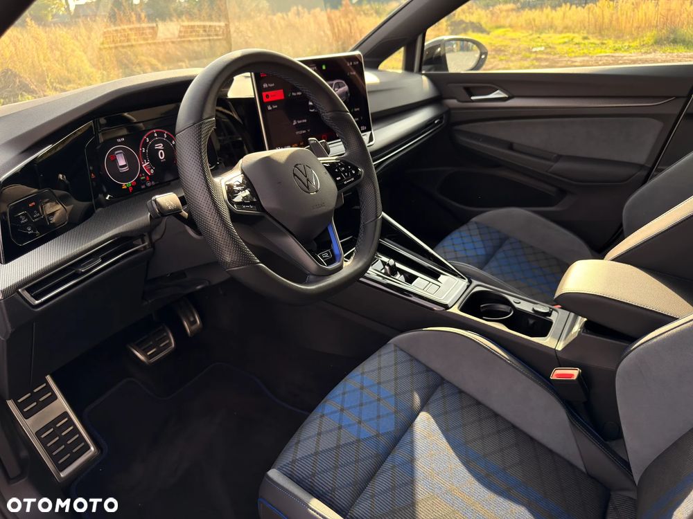 Volkswagen Golf 2025