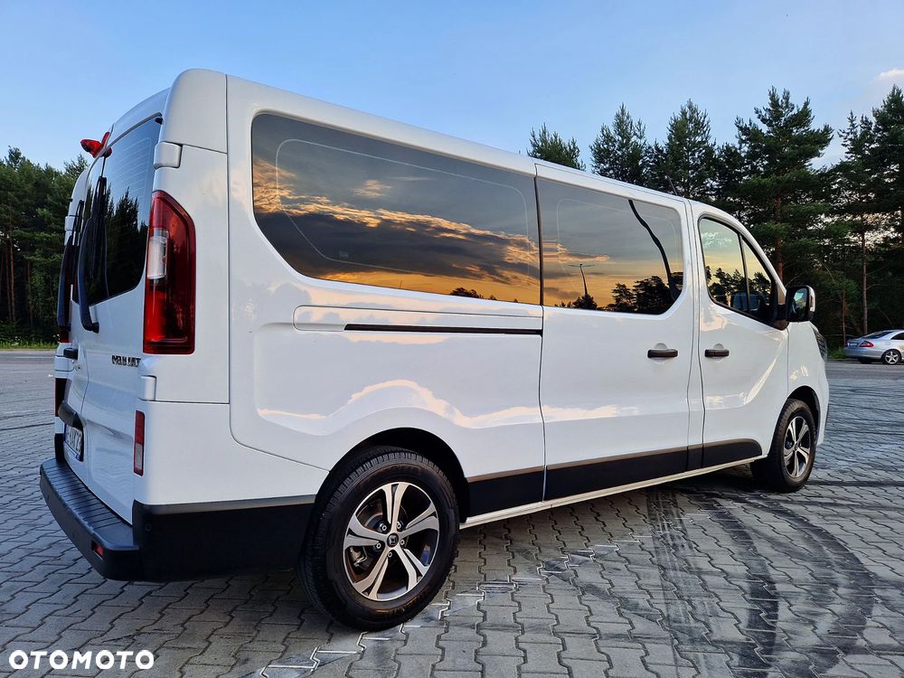 Renault Trafic 2.0 dCi - 8