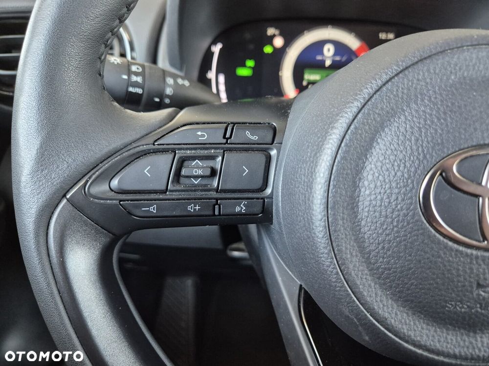 Toyota Yaris Hybrid 1.5 Style - 18
