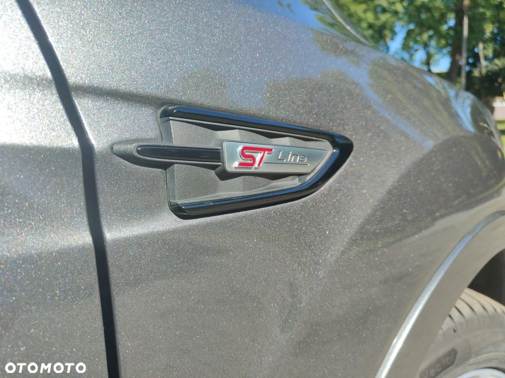 Ford Kuga 1.5 EcoBoost 2x4 ST-Line - 36