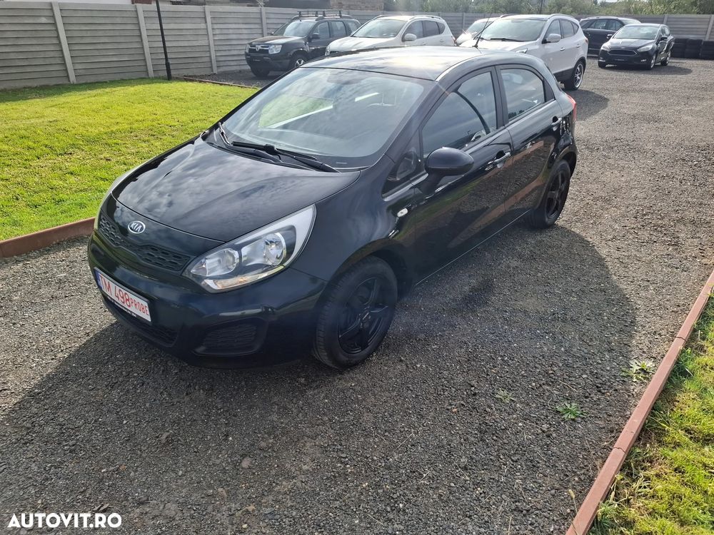 Kia Rio 1.1 CRDI Spirit - 2