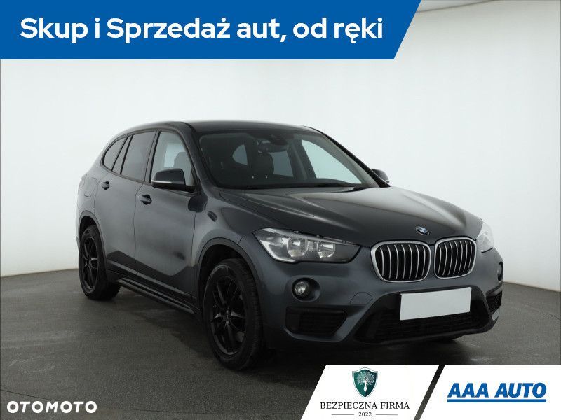 BMW X1 - 3