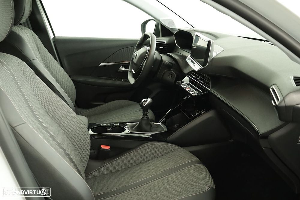 Peugeot 208 1.2 PureTech Allure - 21
