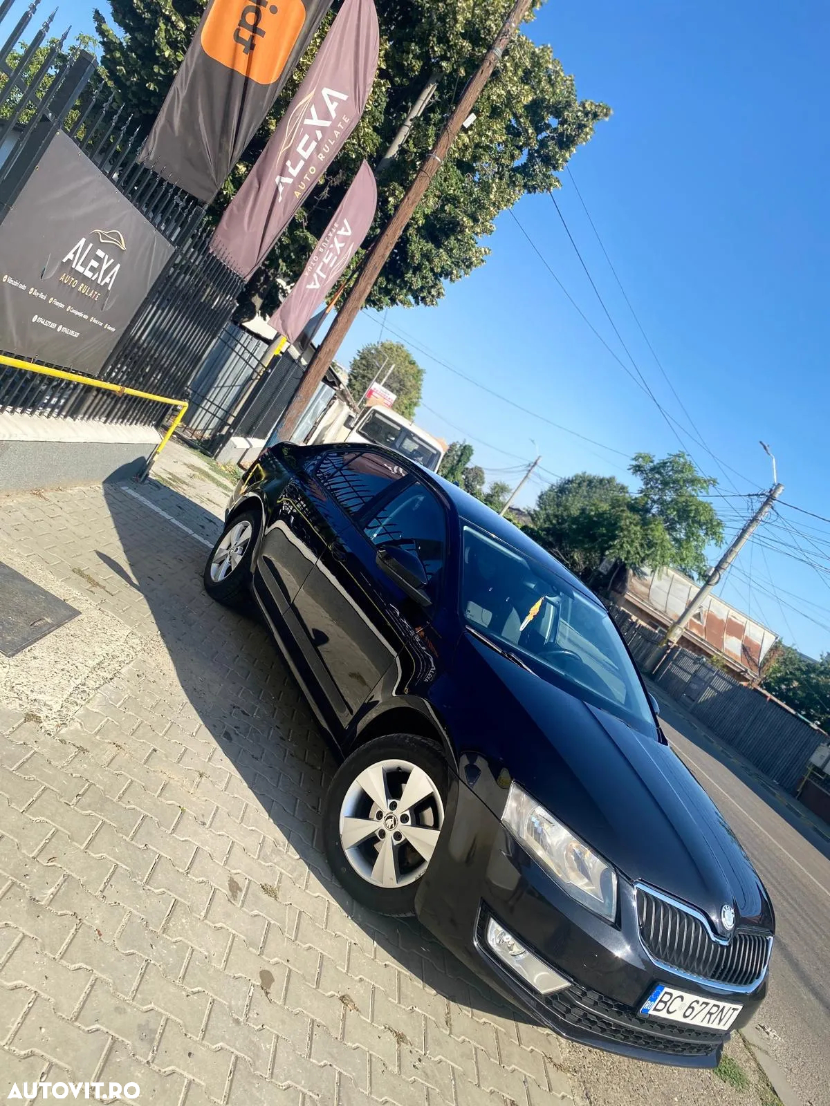 Skoda Octavia 1.6 TDI ACTIVE - 3