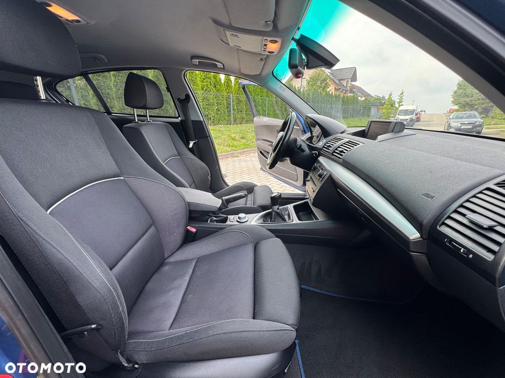 BMW Seria 1 120d - 17