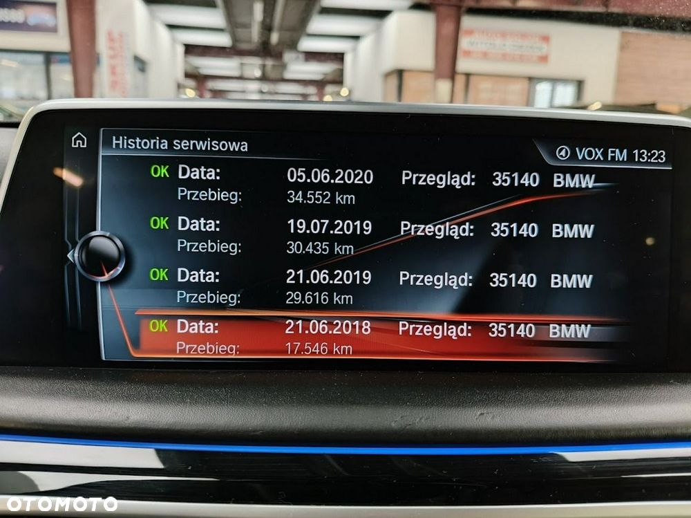 BMW Seria 7 - 33