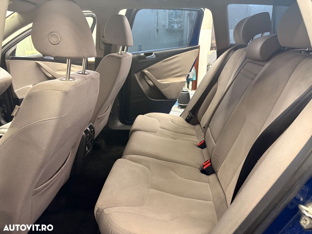Volkswagen Passat Variant 2.0 TDI DPF DSG Comfortline - 7