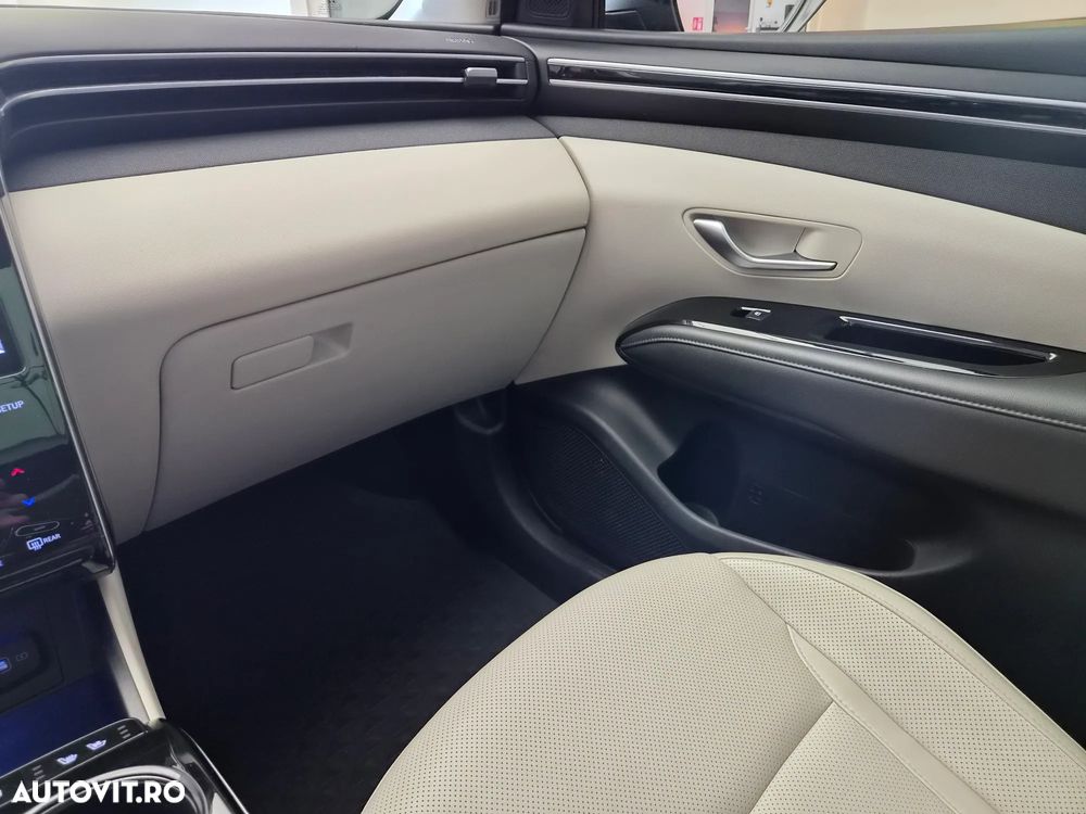 Hyundai Tucson HEV 1.6 l 230 CP 4WD 6AT Luxury - 31