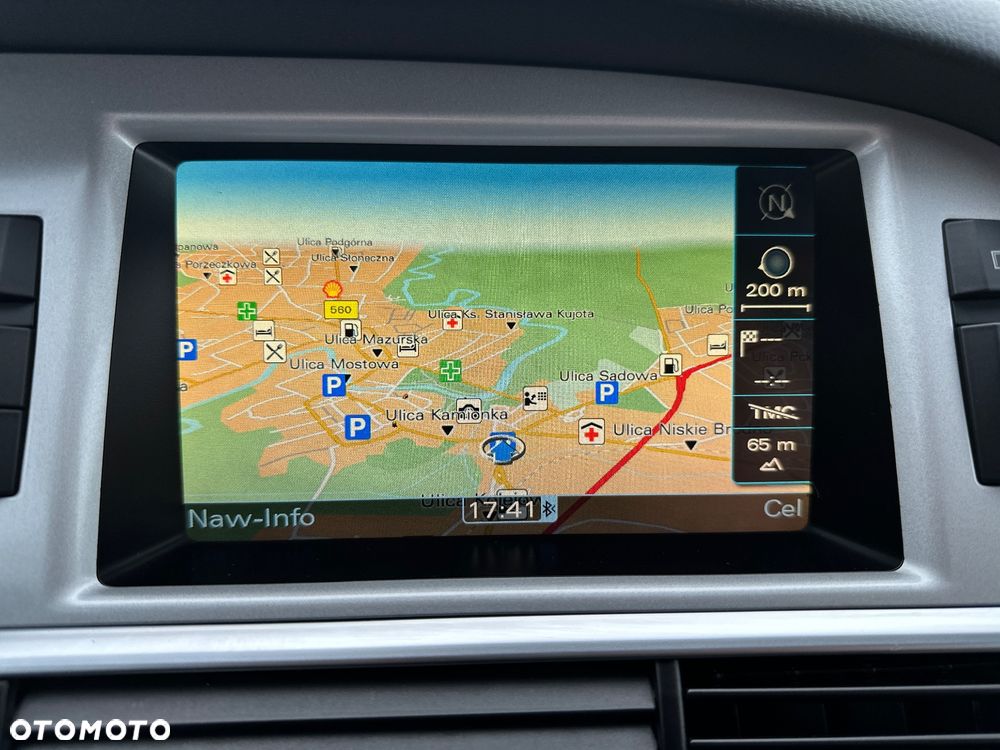 Audi A6 Avant - 27