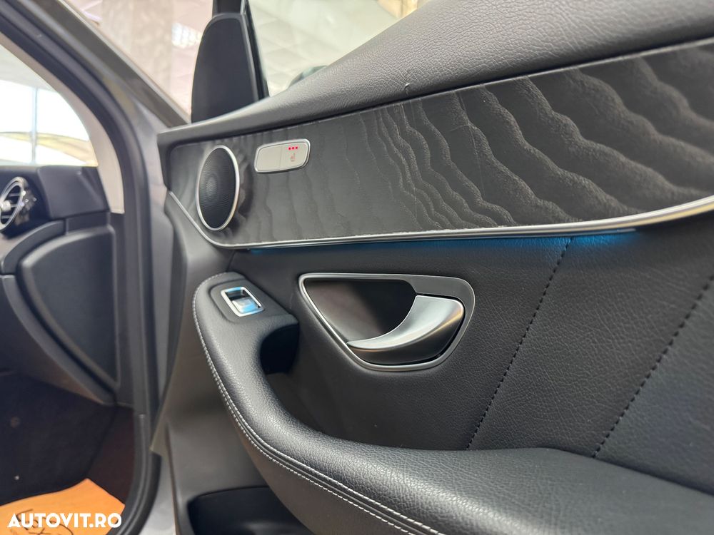 Mercedes-Benz GLC 350 e 4Matic 7G-TRONIC AMG Line - 16