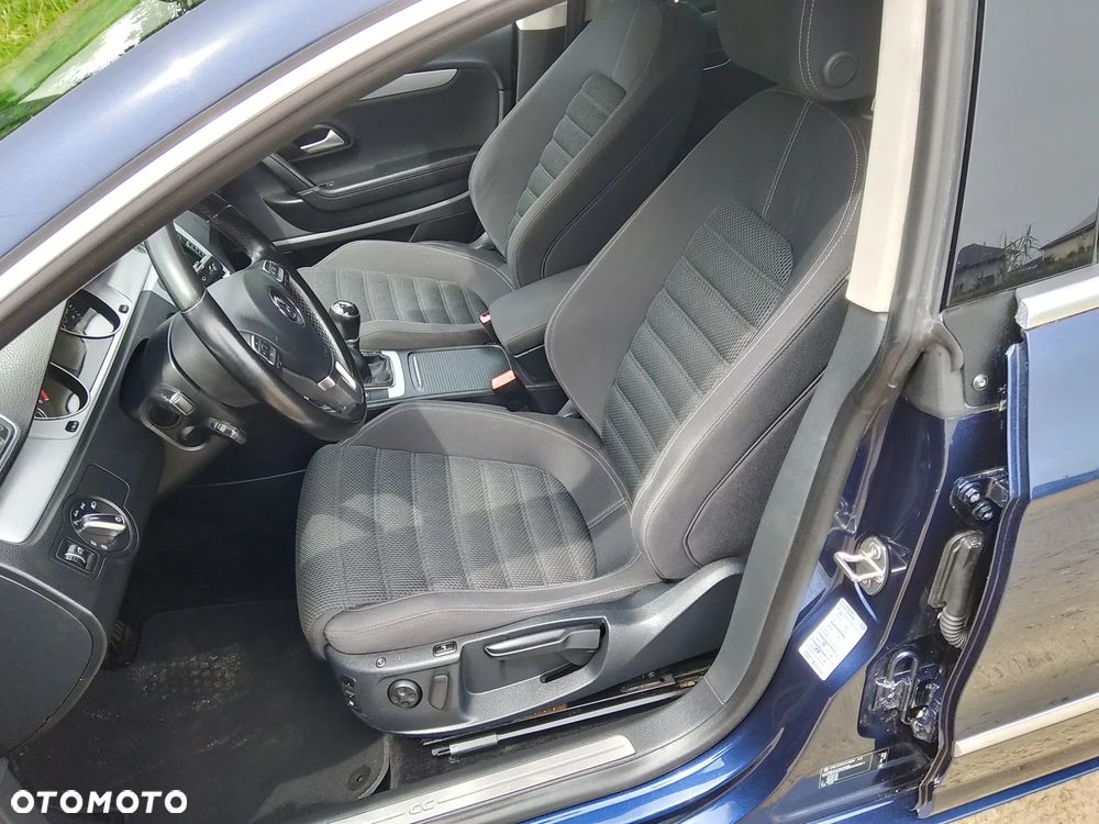 Volkswagen Passat CC 2.0 TDI BlueMotion Technology - 6