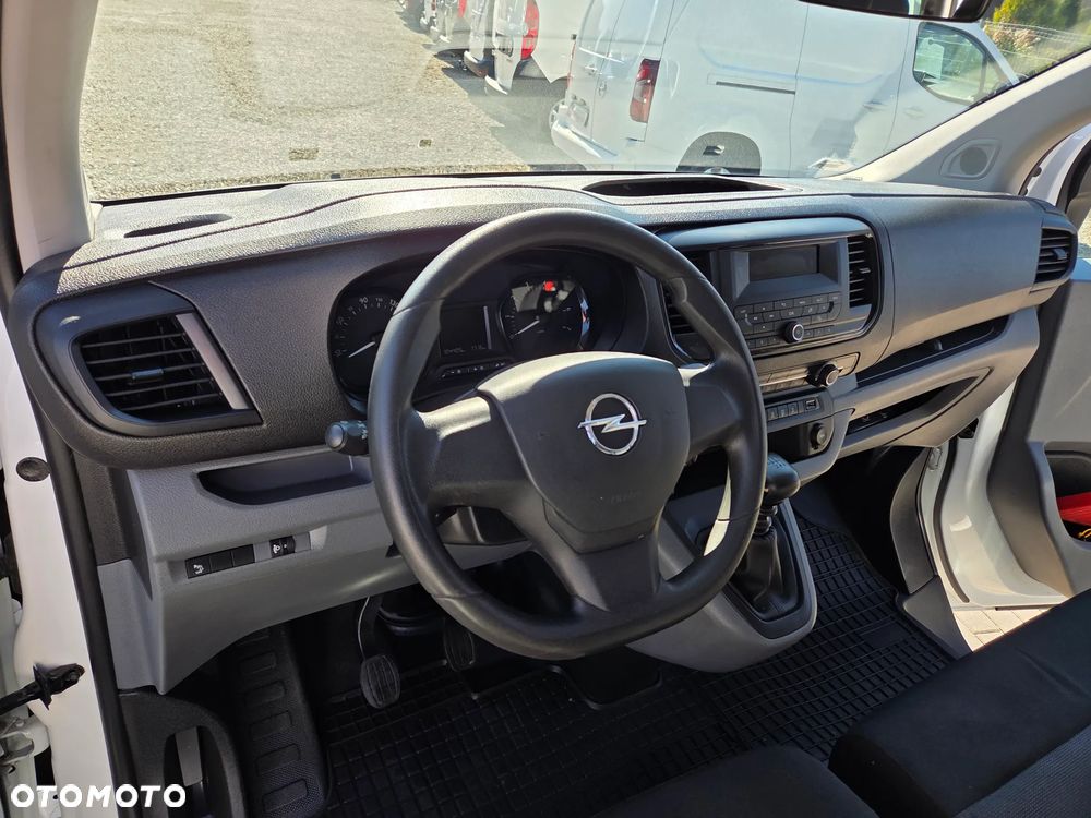 Opel Vivaro - 15