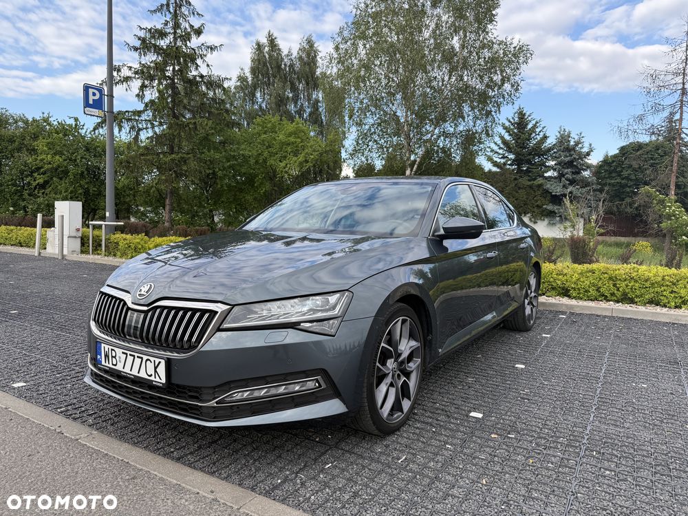 Skoda Superb 2.0 TDI SCR Style DSG - 10