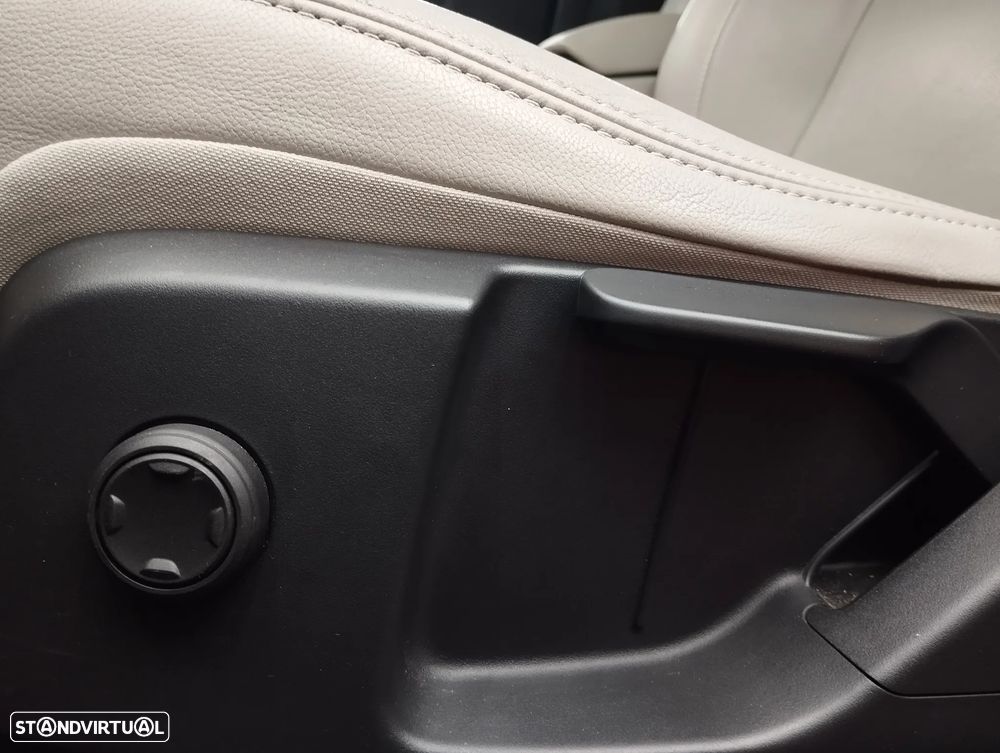 Volvo XC 40 2.0 D3 Inscription Geartronic - 19