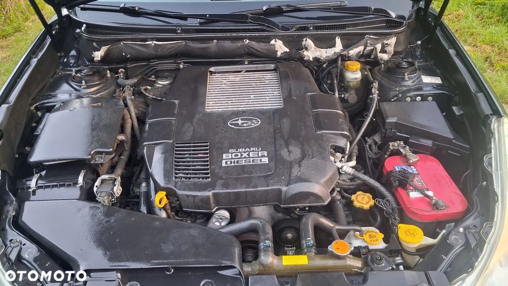 Na części Subaru Legacy IV Estate (BR) Outback FL silnik 2.0 D 150 KM DOHC BOXER TURBO DIESE EE20Z lakier 61K skrzynia automatyczna CVT maska zderzak drzwi klapa szyba fotel kanapa lusterko lampa deska GWARANCJA !!! Przód Tył Zestaw Komplet Drzwi Klapa Zderzak Błotnik Maska Grill Atrapa Szyba Pas Lampa Lusterko Boczki Fotel Kanapa Kokpit Deska Rozdzielcza Przełącznik Włącznik Sterownik Przewody Wiązka Instalacja Moduł Komputer Czujnik Listwa Pompa Alternator Wtryski Głowica Rozrusznik Kompresor Sprzęgło Dwumas Silnik  Skrzynia ABS Klimatyzacji Paliwa Wspomagania Kolektor Turbina Przepustnica Zawór Chłodnica Koło Hak Belka Sanki Zawieszenie Mcpherson Półoś Amortyzator Wydech Tłumik Zacisk Most - 9