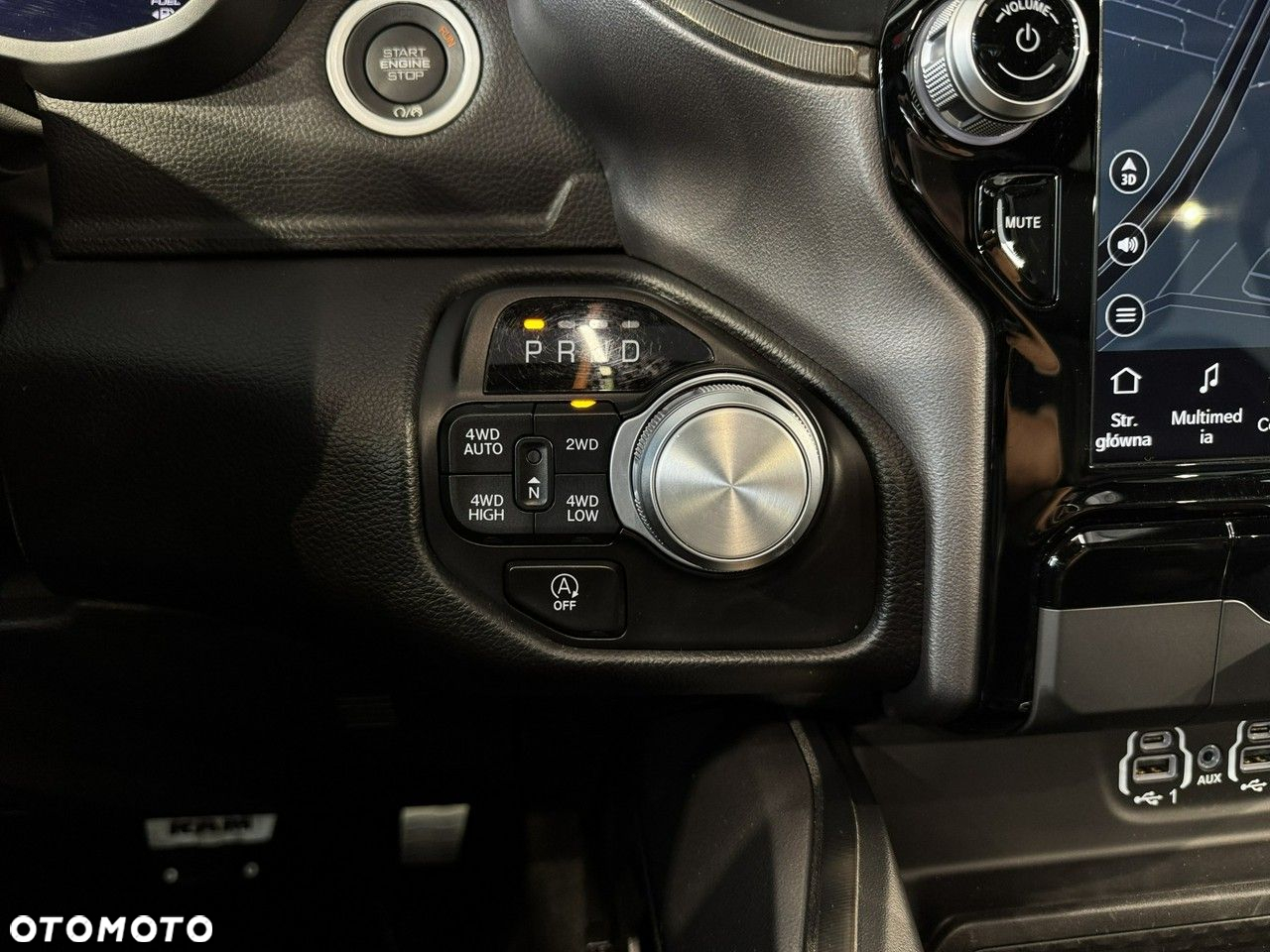 RAM 1500 - 28
