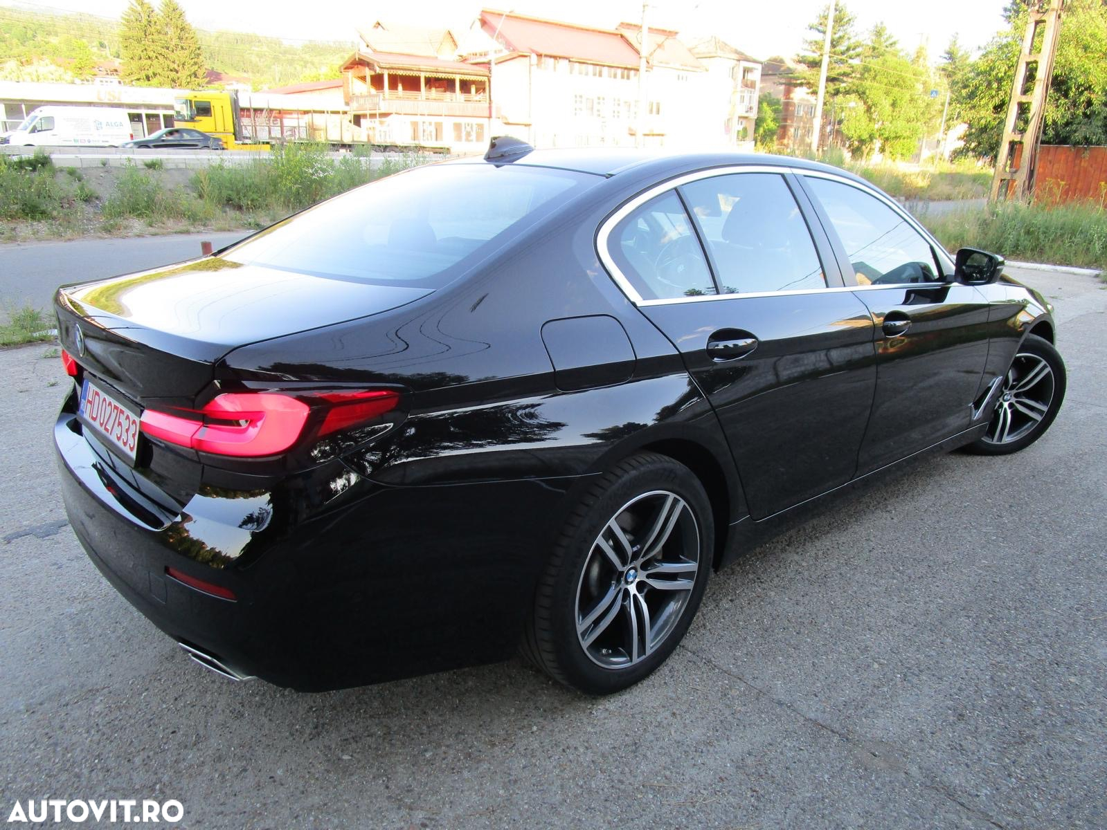 BMW Seria 5 520d xDrive Aut. - 4