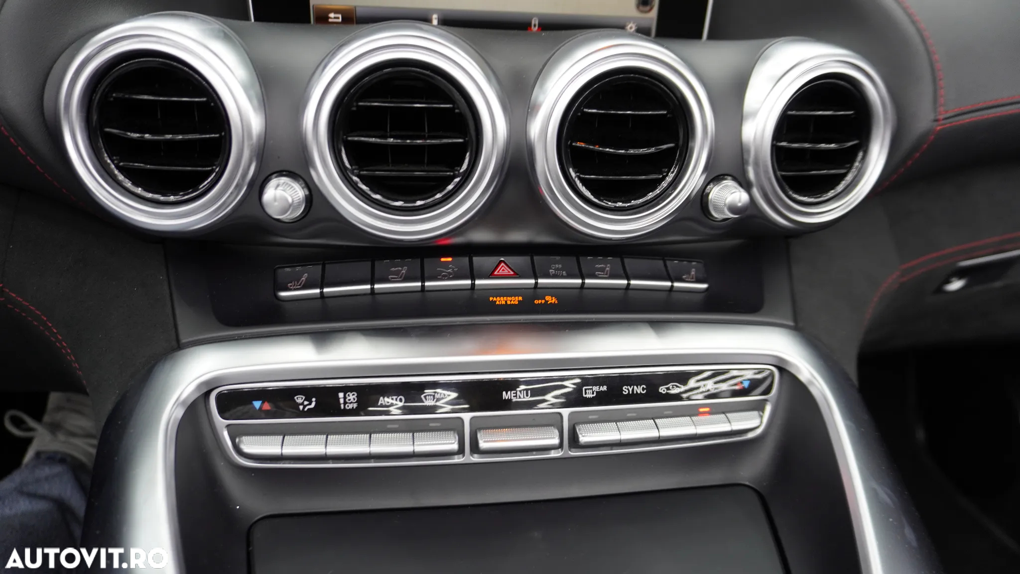 Mercedes-Benz AMG GT Roadster Speedshift 7G-DCT - 15