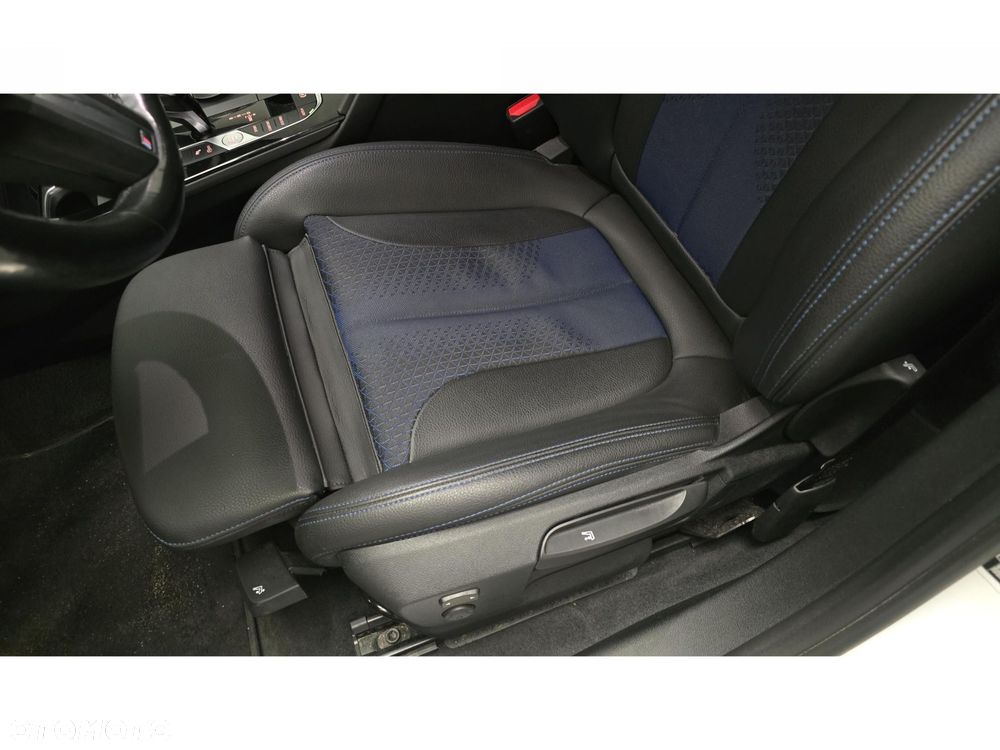 BMW Seria 1 118d M Sport sport - 19