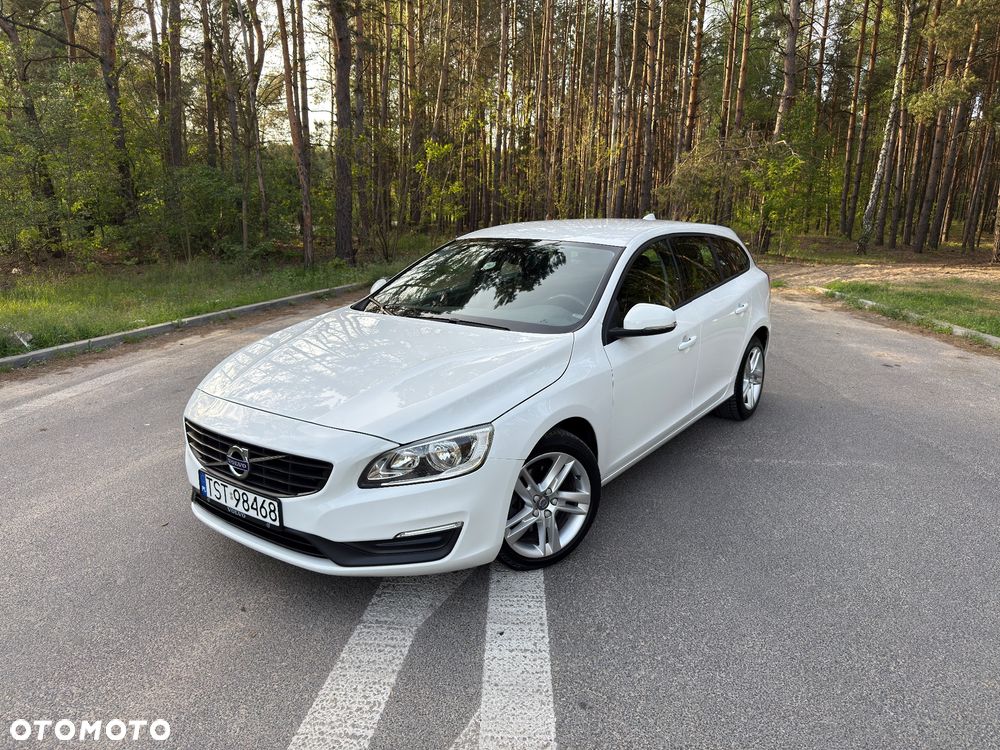 Volvo V60 D3 Drive-E Kinetic - 2