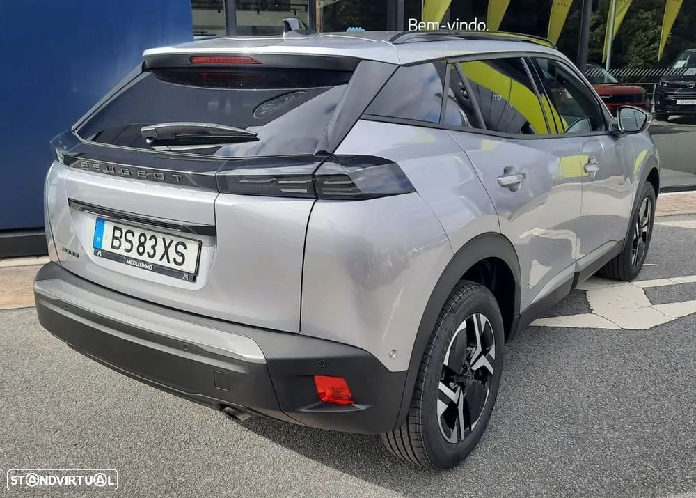 Peugeot 2008 1.2 PureTech Allure - 4