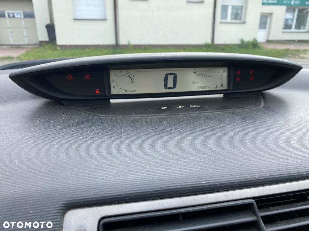 Citroën C4 1.6 VTi Equilibre - 9