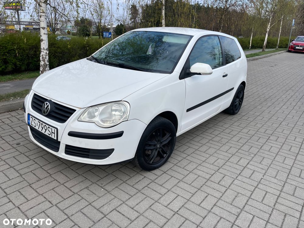 Volkswagen Polo - 1
