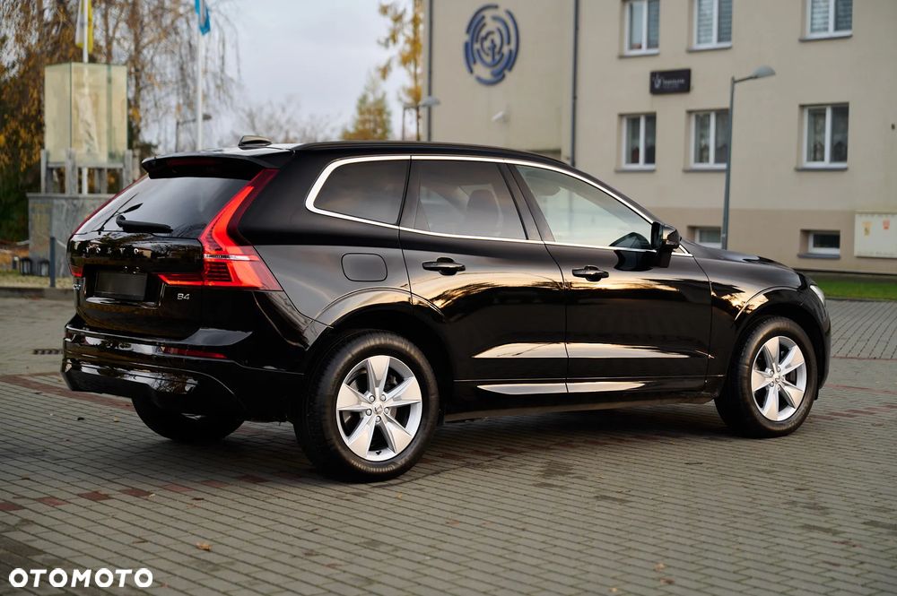 Volvo XC 60 D4 Momentum Pro - 14