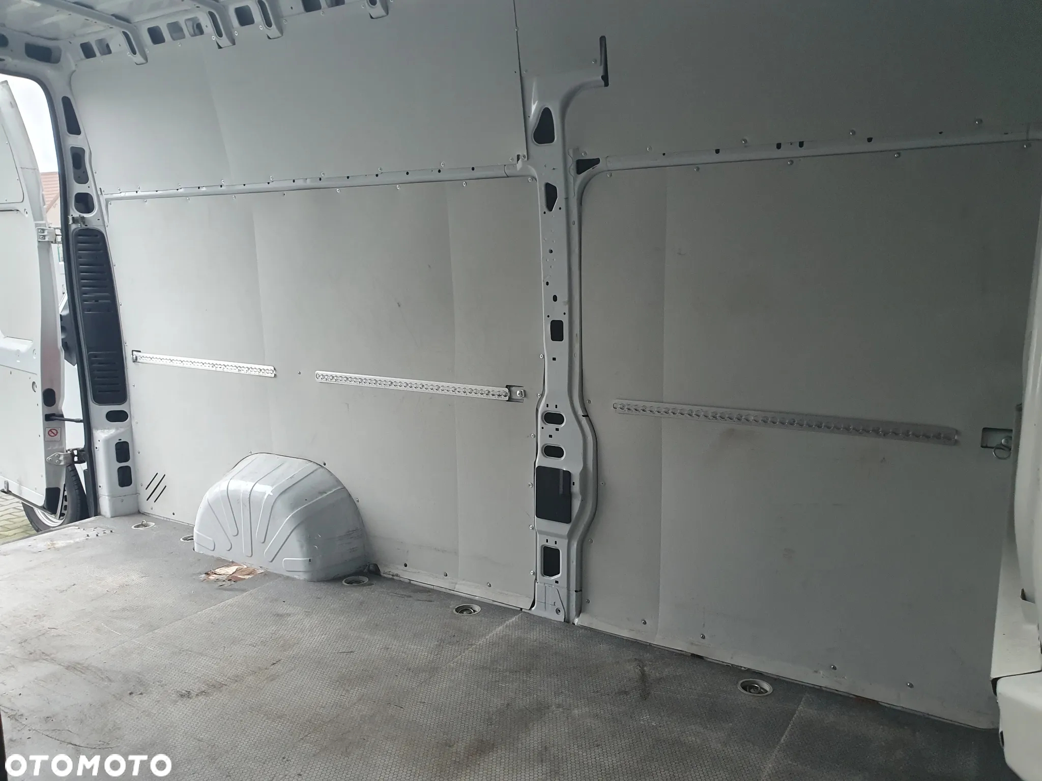 Zabudowa,podłoga, ściany,opłytowanie Fiat Ducato Maxi L4H3 - 3