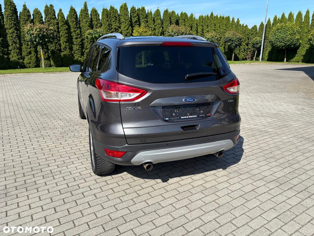 Ford Kuga 1.5 EcoBoost FWD Edition ASS GPF - 11