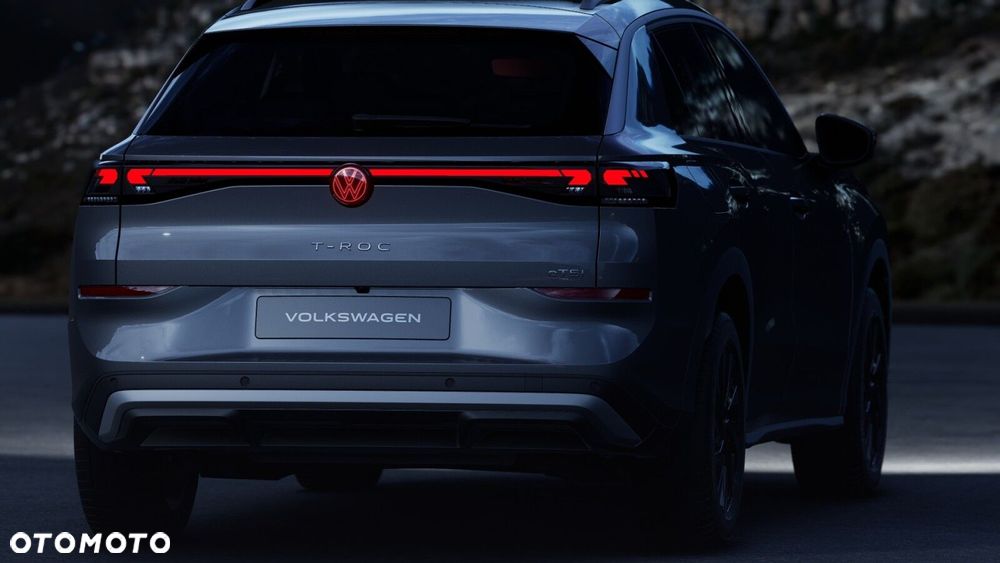 Volkswagen T-Roc - 13