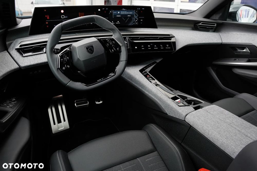 Peugeot 5008 Hybrid 145 e-DSC6 GT - 11