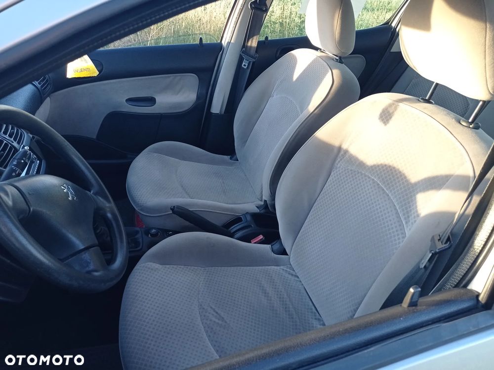 Peugeot 206 1.4 Trendy - 10