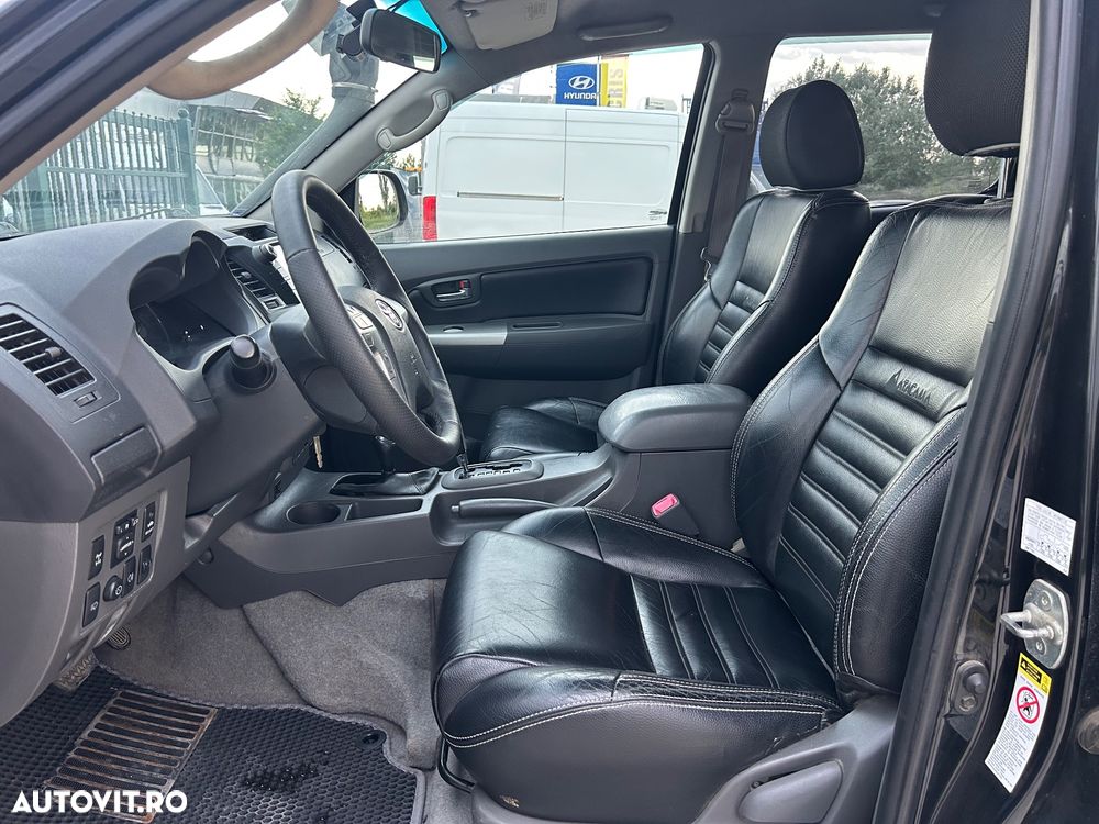 Toyota Hilux - 4