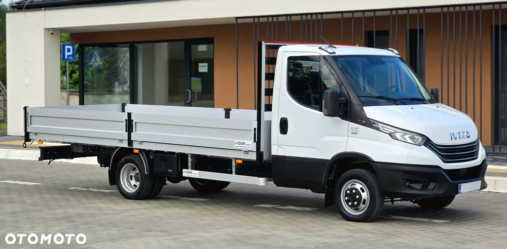 Iveco ❗️❗️DAILY 3.0 180KM MAXI 50C18 JAK NOWY ❗️❗️MODEL 2024 / BLOKADA MOSTU / SKRZYNIA OTWARTA WIDAR 10 PALET / 3500KG HAK / PIERWSZY WŁASCICIEL / NAVI / KAMERA COFANIA / FULL LED / TEMPOMAT AKTYWNY / BLIŹNIAKI / BURTY ALUMINIOWE / WERSJA WZMOCNIONA / FULL OPCJA / SERWIS ASO / SALON POLSKA / 35C15 50C15 35C18❗❗ JAK Z SALONU - NOWY -❗❗ - 30