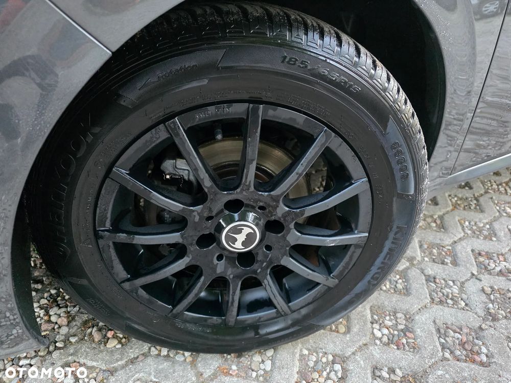 Peugeot 208 1.2 VTi Allure - 27