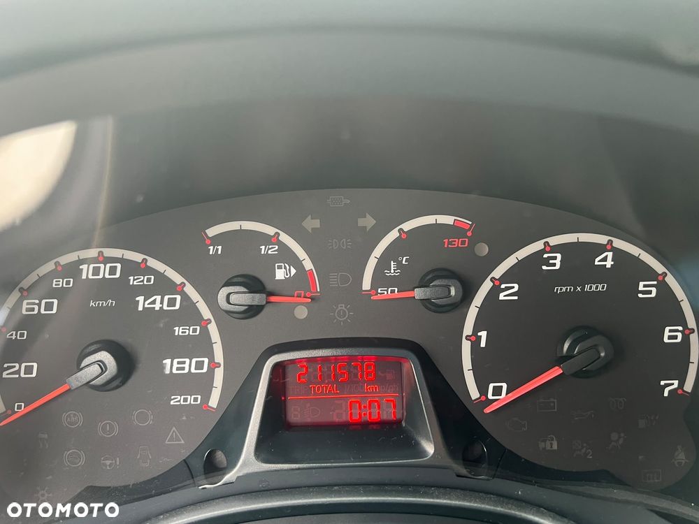 Ford KA 1.2 Ambiente - 6