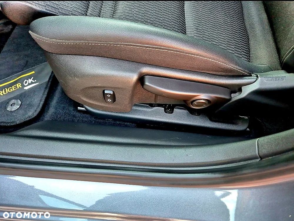 Opel Insignia 1.5 CDTI Business Edition S&S - 11