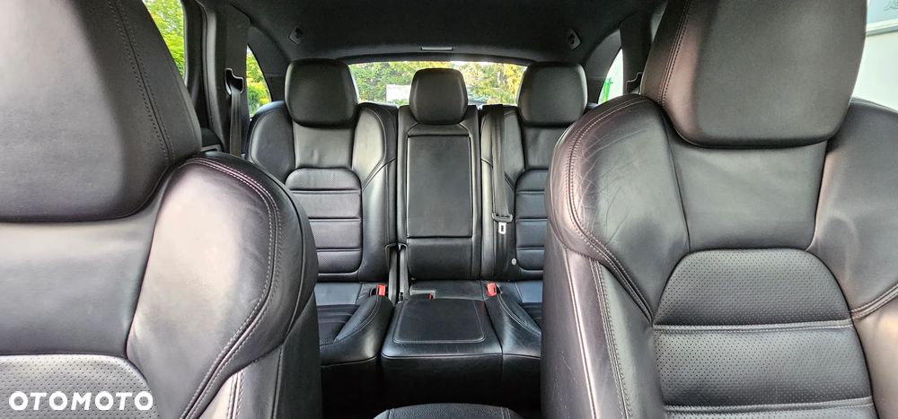 Porsche Cayenne Diesel Platinum Edition - 17