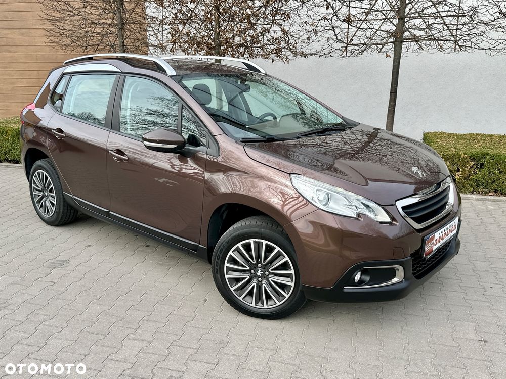 Peugeot 2008 PureTech 82 Allure - 4